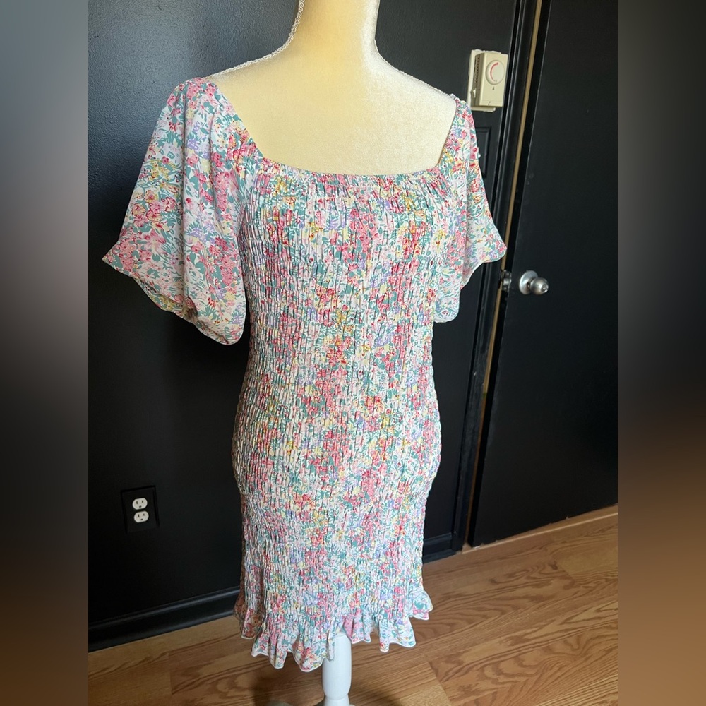 Pink Lily Woman’s Floral Print Stretchy Easter Spring Scrunch Dress Size Small